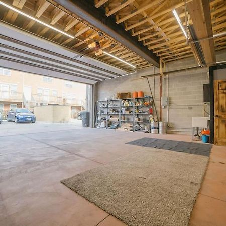 Chicago Mid-Century Gem Steps From United Center Villa Exterior photo